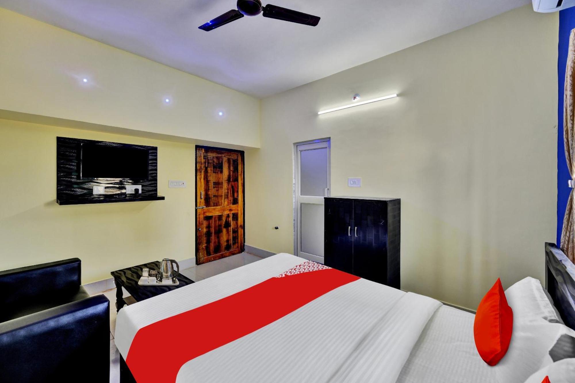 Oyo Flagship 81058 Royal Regalia Hotel Bhubaneswar Ngoại thất bức ảnh