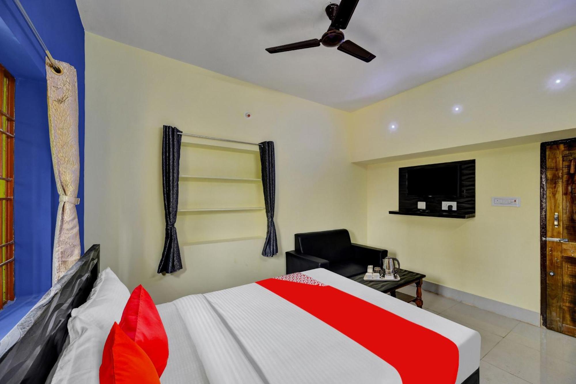 Oyo Flagship 81058 Royal Regalia Hotel Bhubaneswar Ngoại thất bức ảnh
